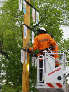 Bildergalerie Maibaumstellen 2009 (100)