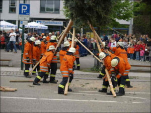 Bildergalerie Maibaumstellen 2009 (59)